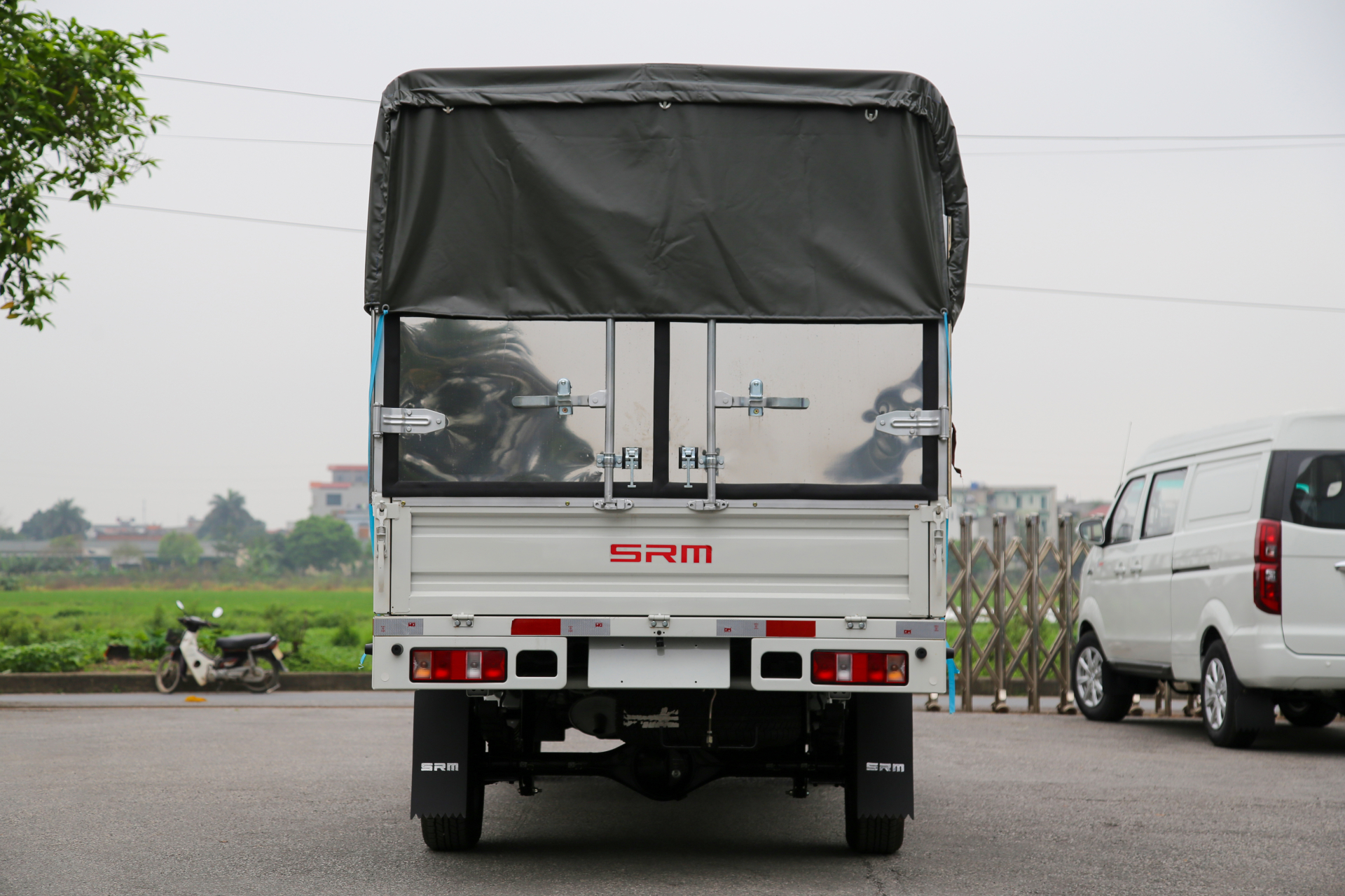 T50.3 Xe tải SRM T50 Khung Mui
